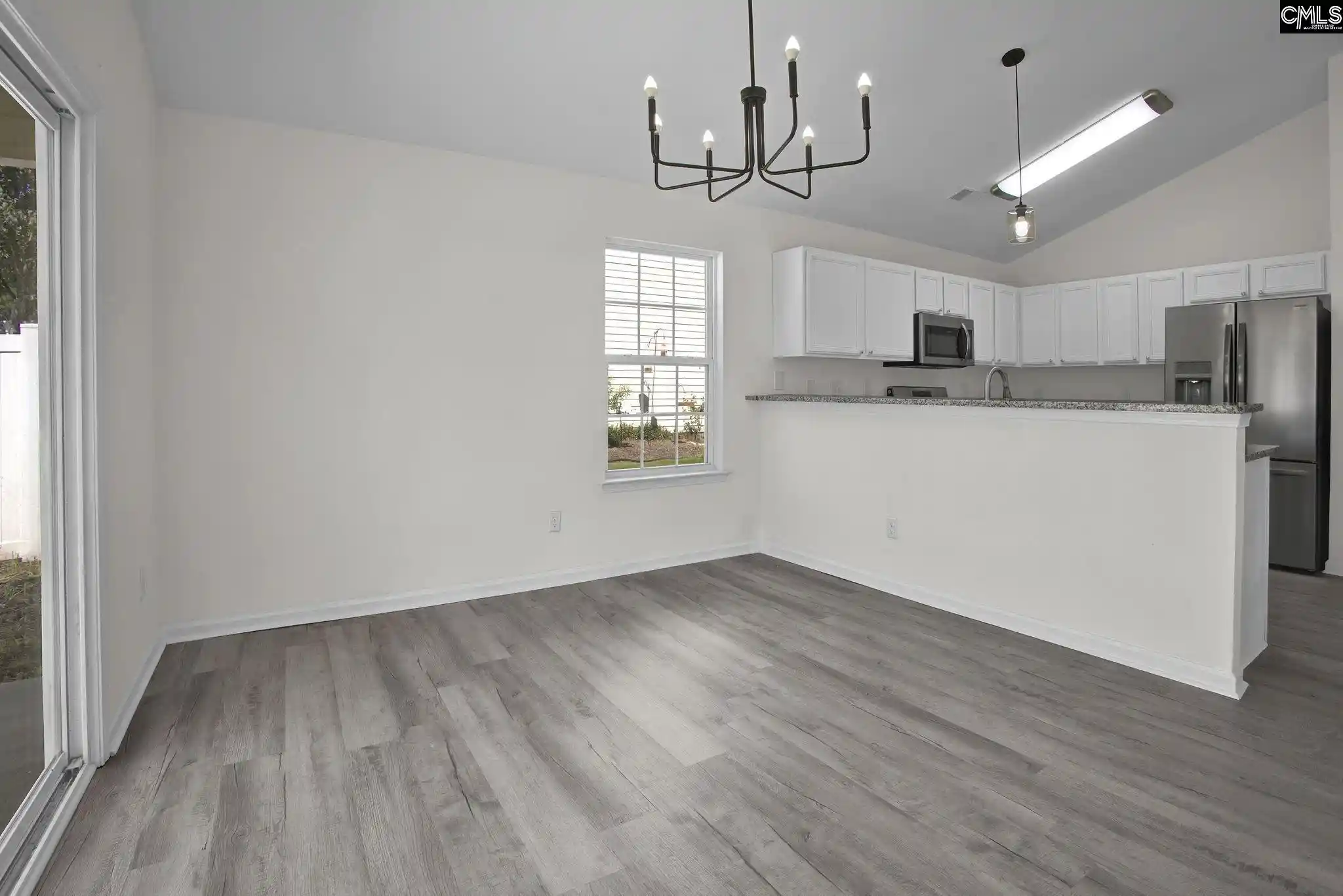 Photo 3 of Single family home for sale at 231 Hunters Ml, West Columbia, SC 29170 | MLS# 644810 | Listing updated on 2026-10-19