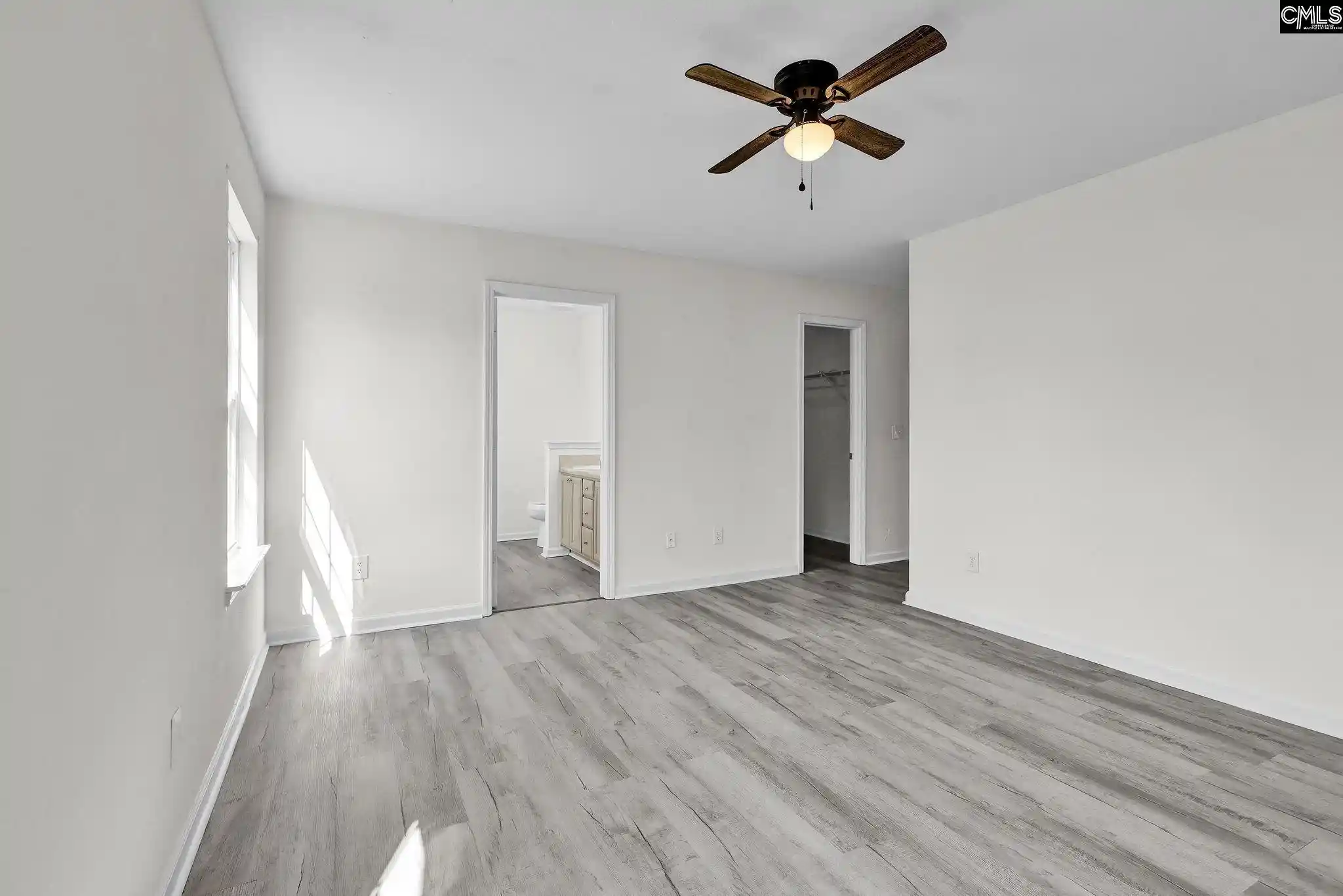 Photo 4 of Single family home for sale at 231 Hunters Ml, West Columbia, SC 29170 | MLS# 644810 | Listing updated on 2026-10-19