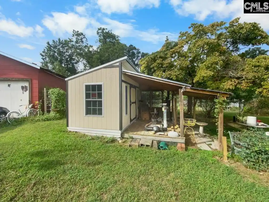 Photo 2 of Single family home for sale at 405 Jackson, Johnston, SC 29832 | MLS# 644867 | Listing updated on 2026-10-12
