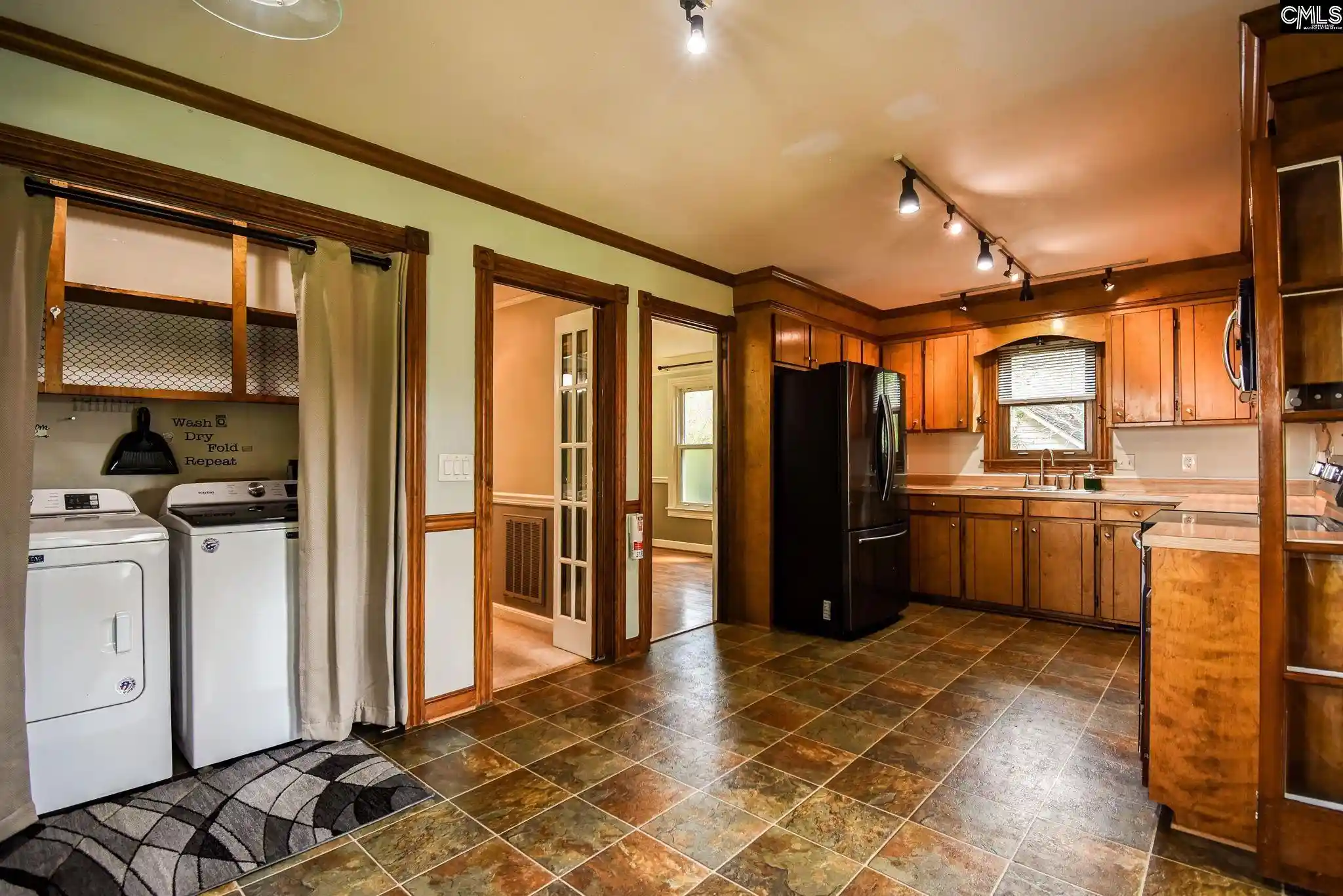 Photo 3 of Sale Pending at 128 Castle Vale, Irmo, SC 29063 | MLS# 644896 | Listing updated on 2026-10-19