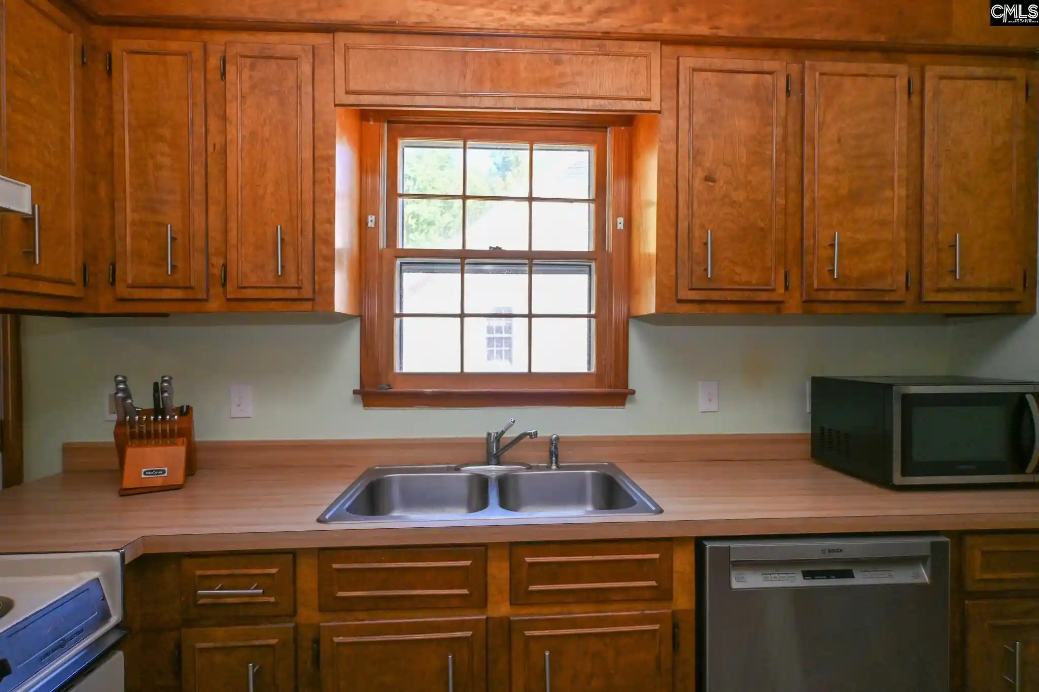 Photo 2 of Single family home for sale at 412 Kenton, Irmo, SC 29063 | MLS# 644899 | Listing updated on 2026-10-13