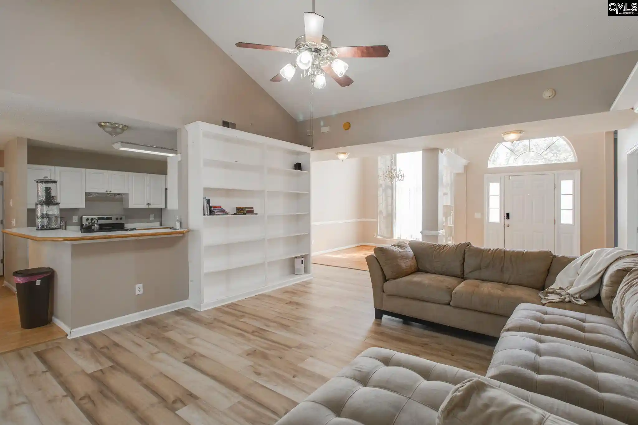 Photo 3 of Single family home for sale at 1100 Glendevon, Columbia, SC 29229 | MLS# 644913 | Listing updated on 2026-10-13