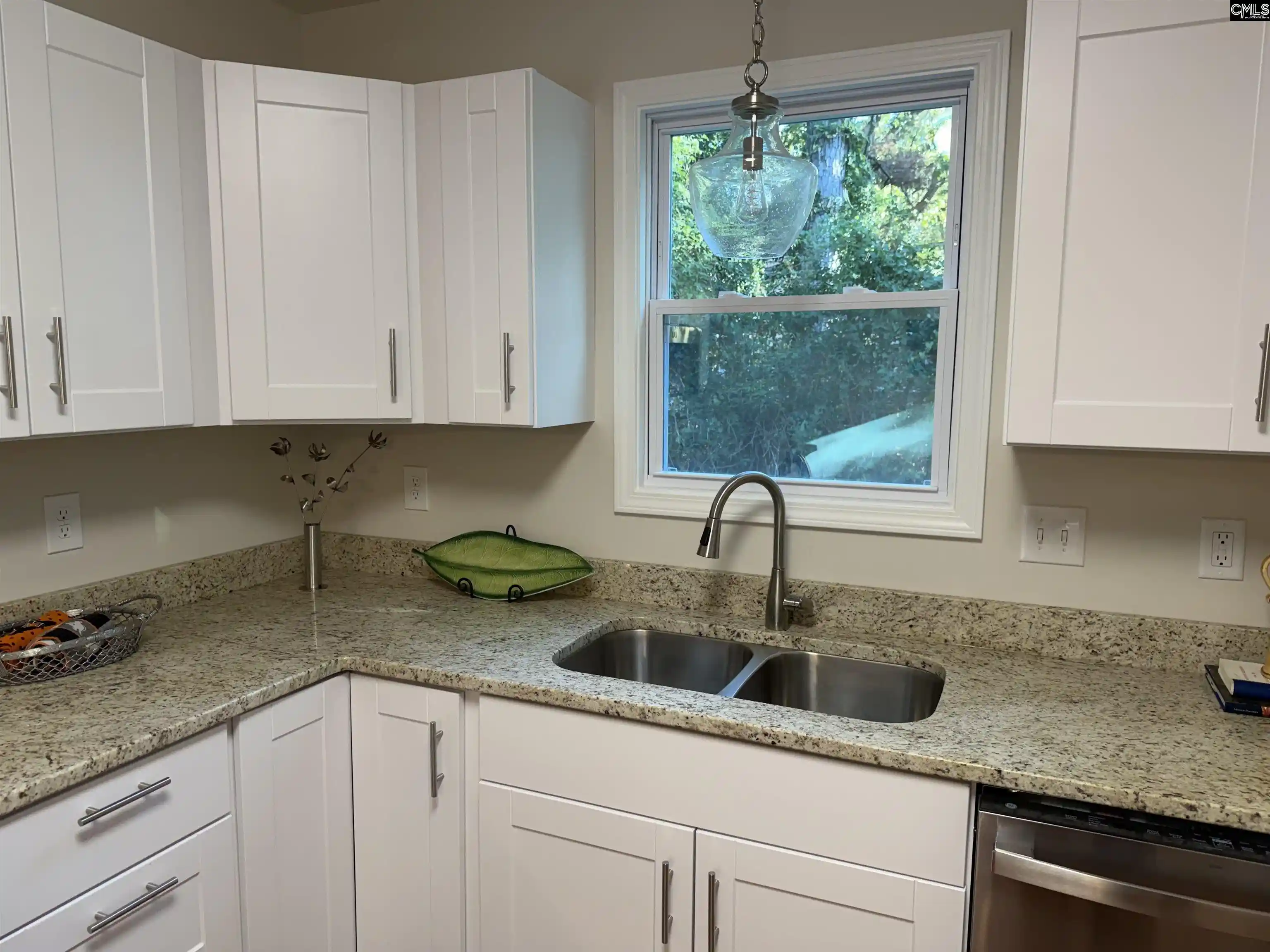 Photo 3 of Single family home for sale at 4709 Linden, Columbia, SC 29203 | MLS# 644933 | Listing updated on 2026-10-20