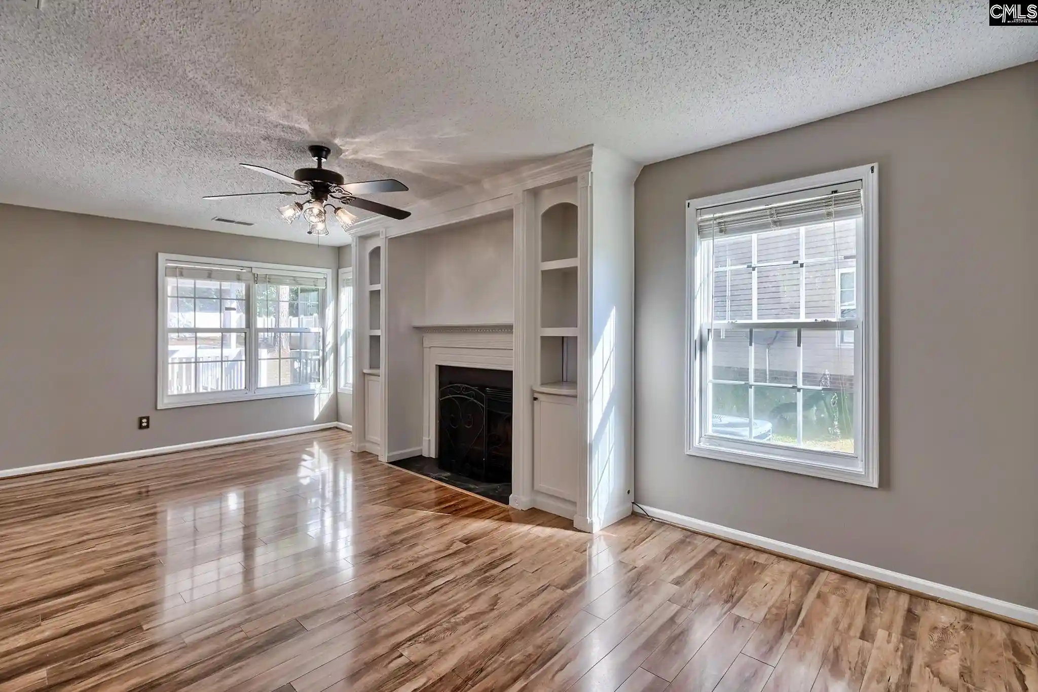 Photo 3 of Sale Pending at 235 Ashewood Lake, Columbia, SC 29209 | MLS# 644947 | Listing updated on 2026-10-19