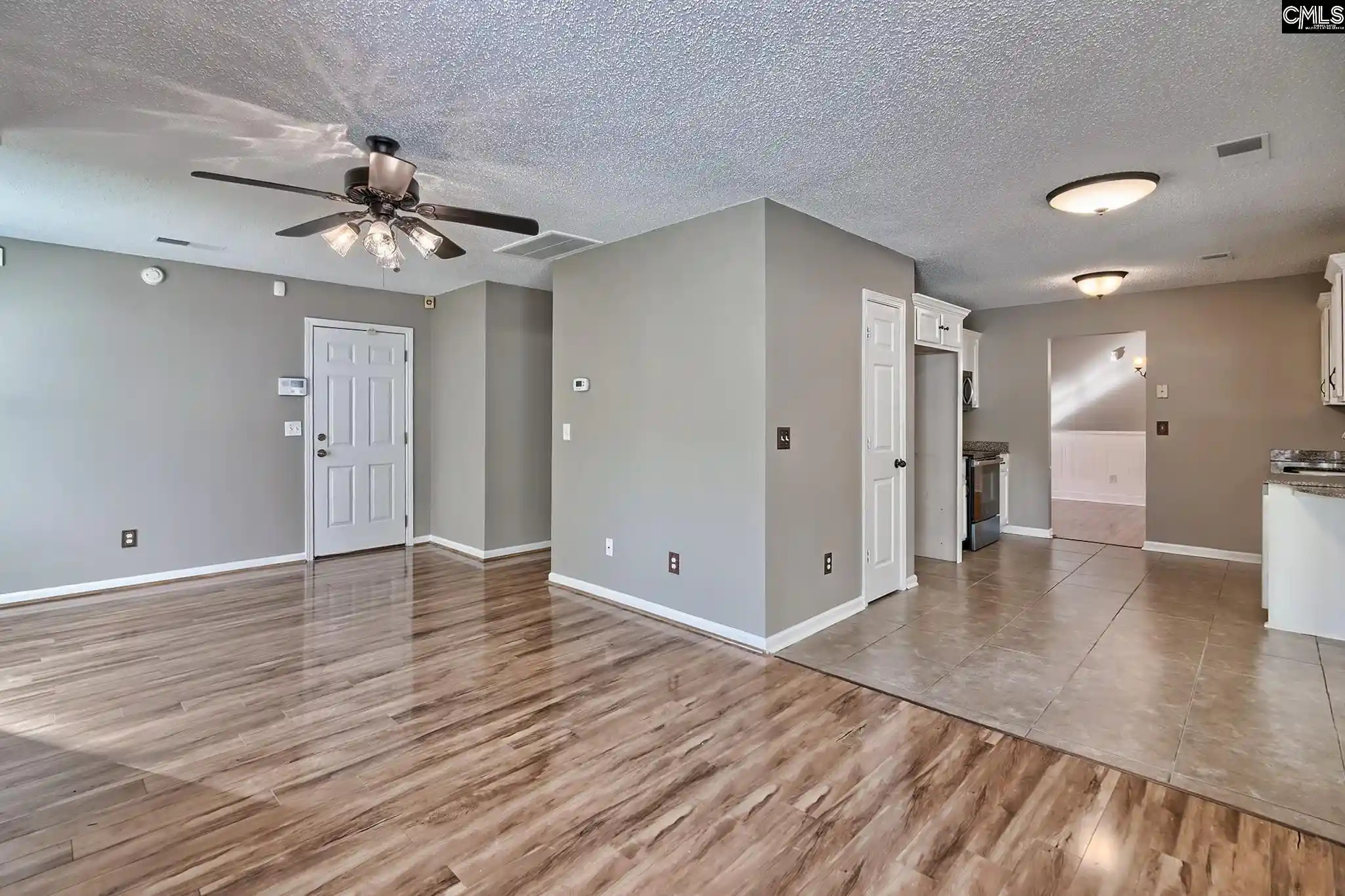 Photo 3 of Sale Pending at 235 Ashewood Lake, Columbia, SC 29209 | MLS# 644947 | Listing updated on 2026-10-19