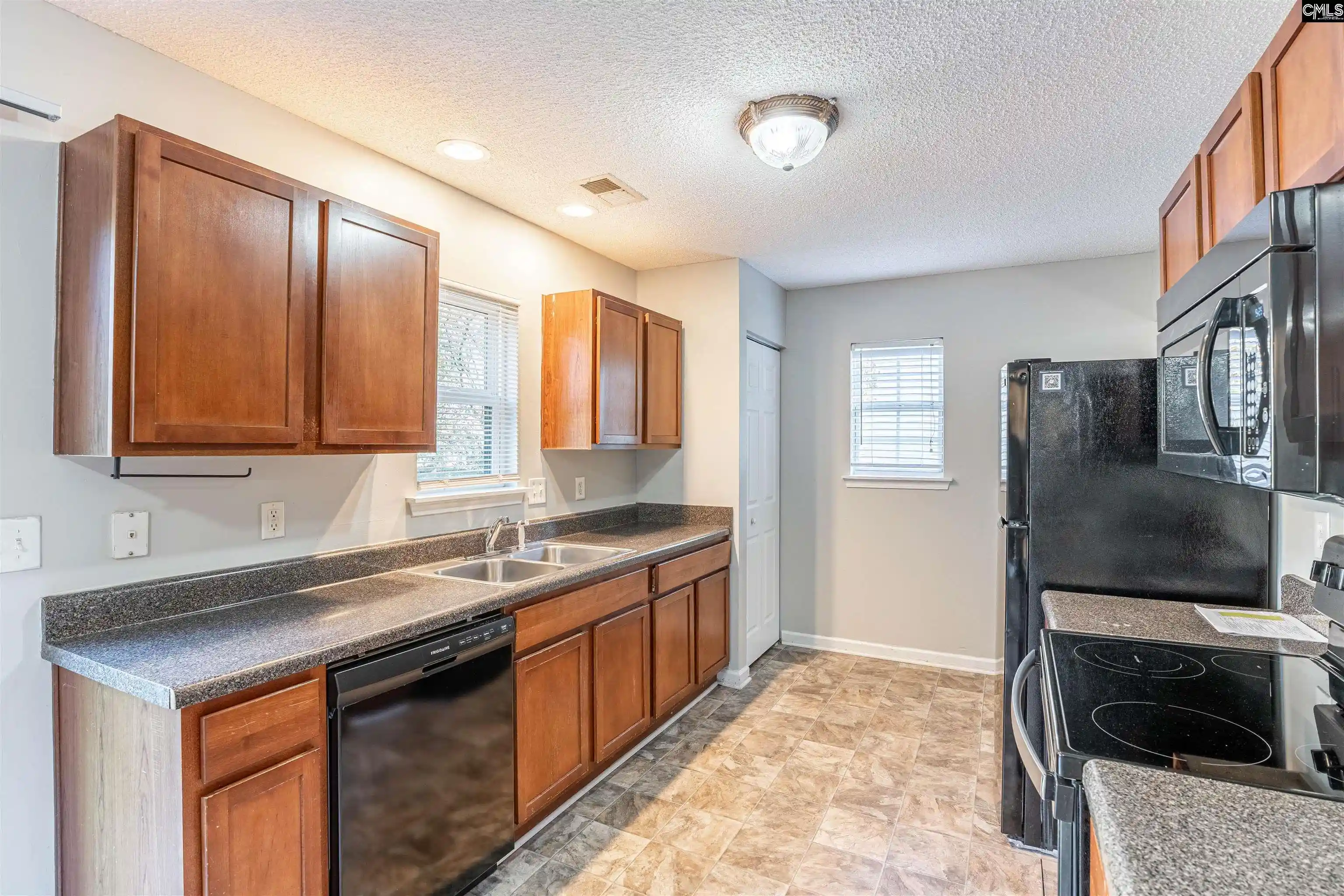 Photo 4 of Single family home for sale at 145 Wingspan, Chapin, SC 29036 | MLS# 644951 | Listing updated on 2026-10-14