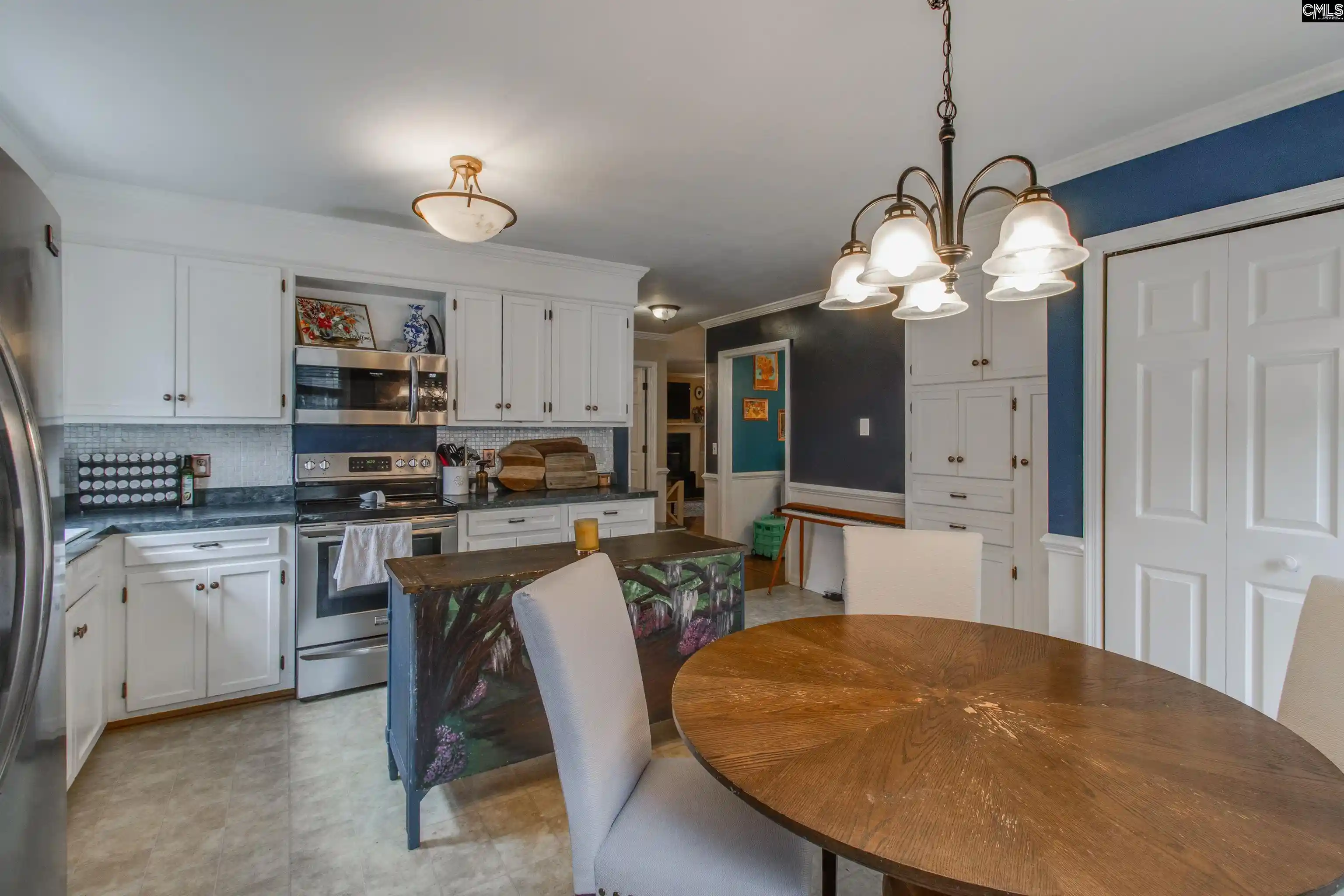 Photo 3 of Sale Pending at 128 E Sparrowood, Lexington, SC 29072 | MLS# 644999 | Listing updated on 2026-10-18
