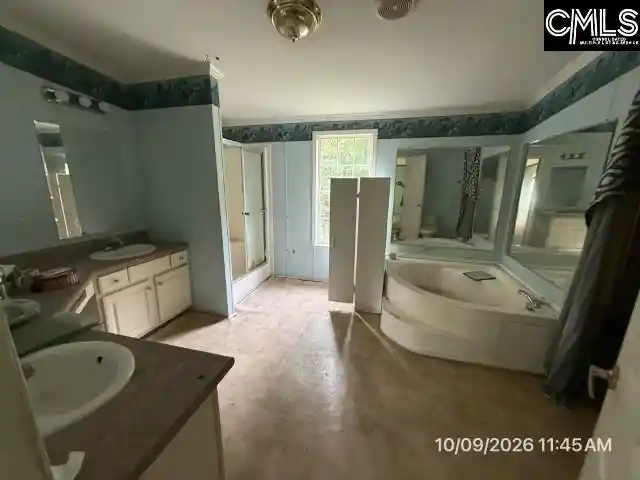 Photo 4 of Manufactured home for sale at 97 Ridging Ridge, Ridgeway, SC 29130 | MLS# 645015 | Listing updated on 2026-10-18