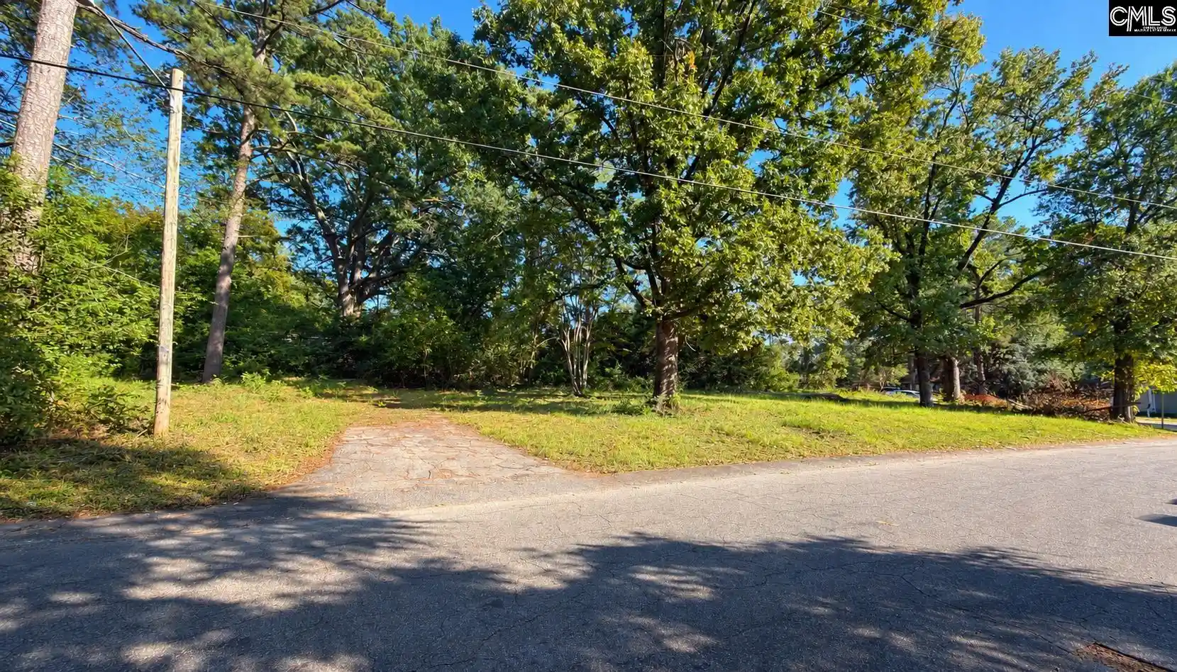 Photo 3 of Sale Pending at 113 Duke, Columbia, SC 29203 | MLS# 645023 | Listing updated on 2026-10-20