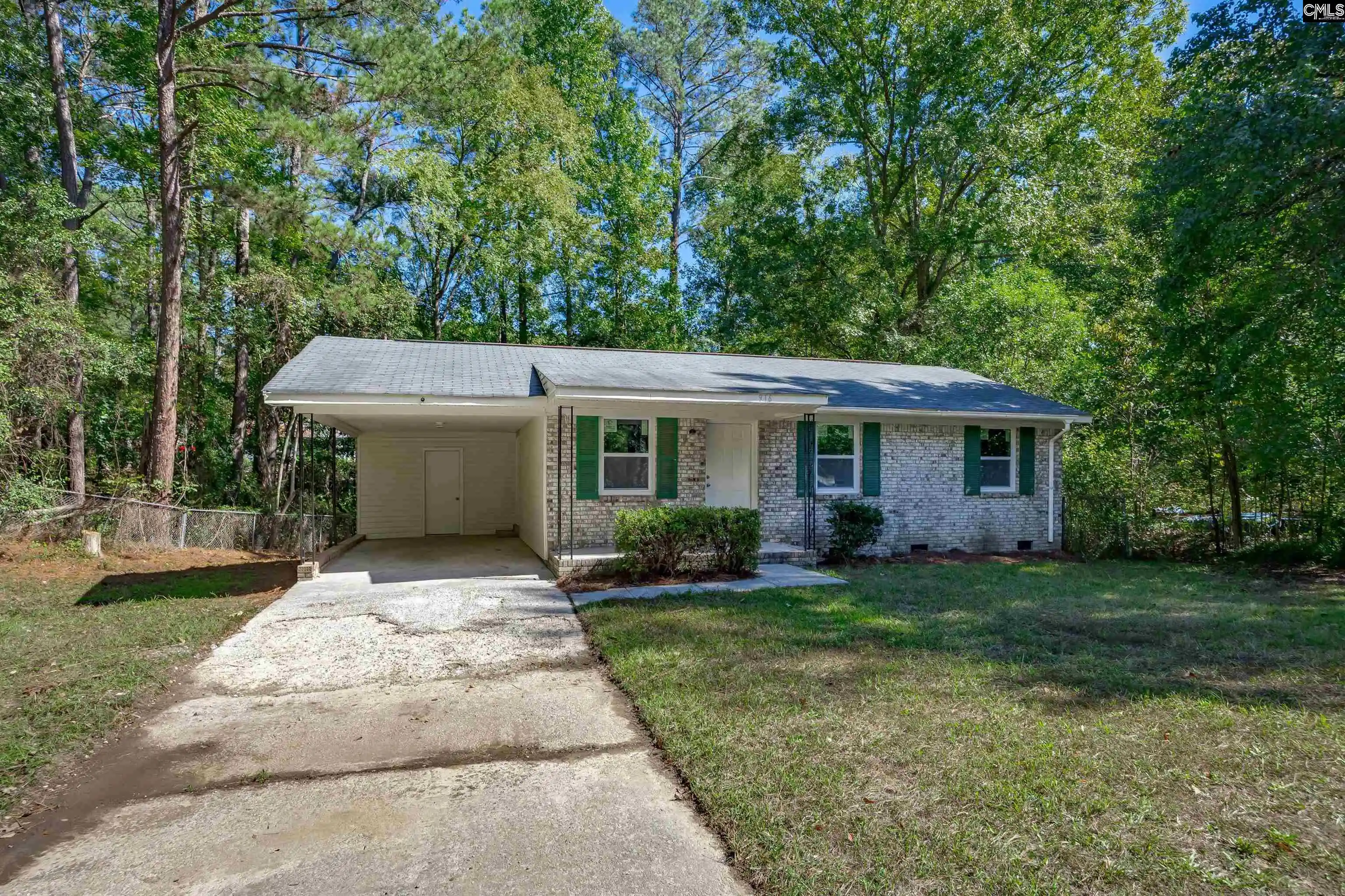 Photo 1 of Single family home for sale at 916 Swan, Columbia, SC 29203 | MLS# 645032 | Listing updated on 2026-10-15