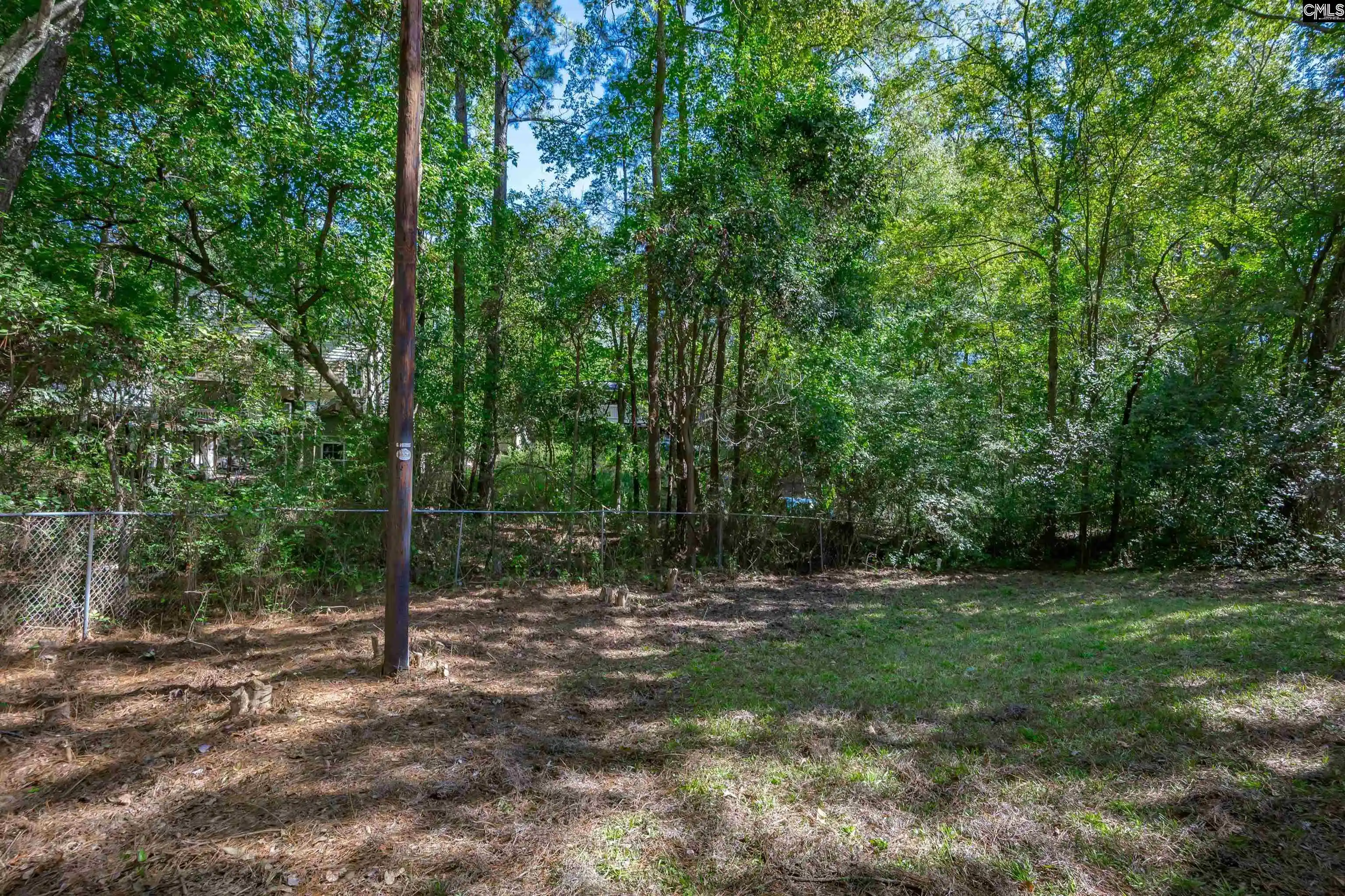 Photo 3 of Single family home for sale at 916 Swan, Columbia, SC 29203 | MLS# 645032 | Listing updated on 2026-10-15
