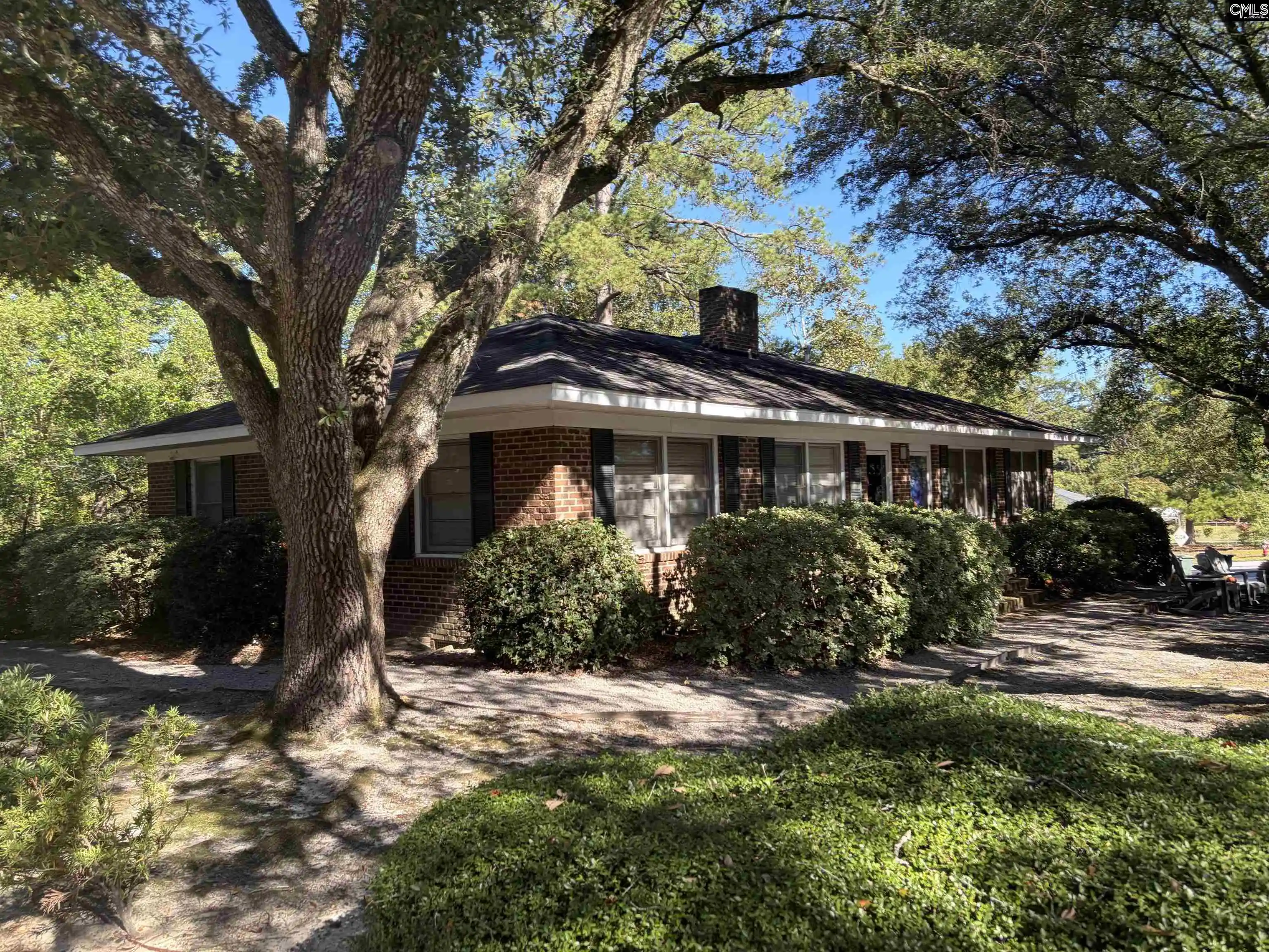 Photo 3 of Sale Pending at 1465 Brennen, Columbia, SC 29206 | MLS# 645356 | Listing updated on 2026-10-20