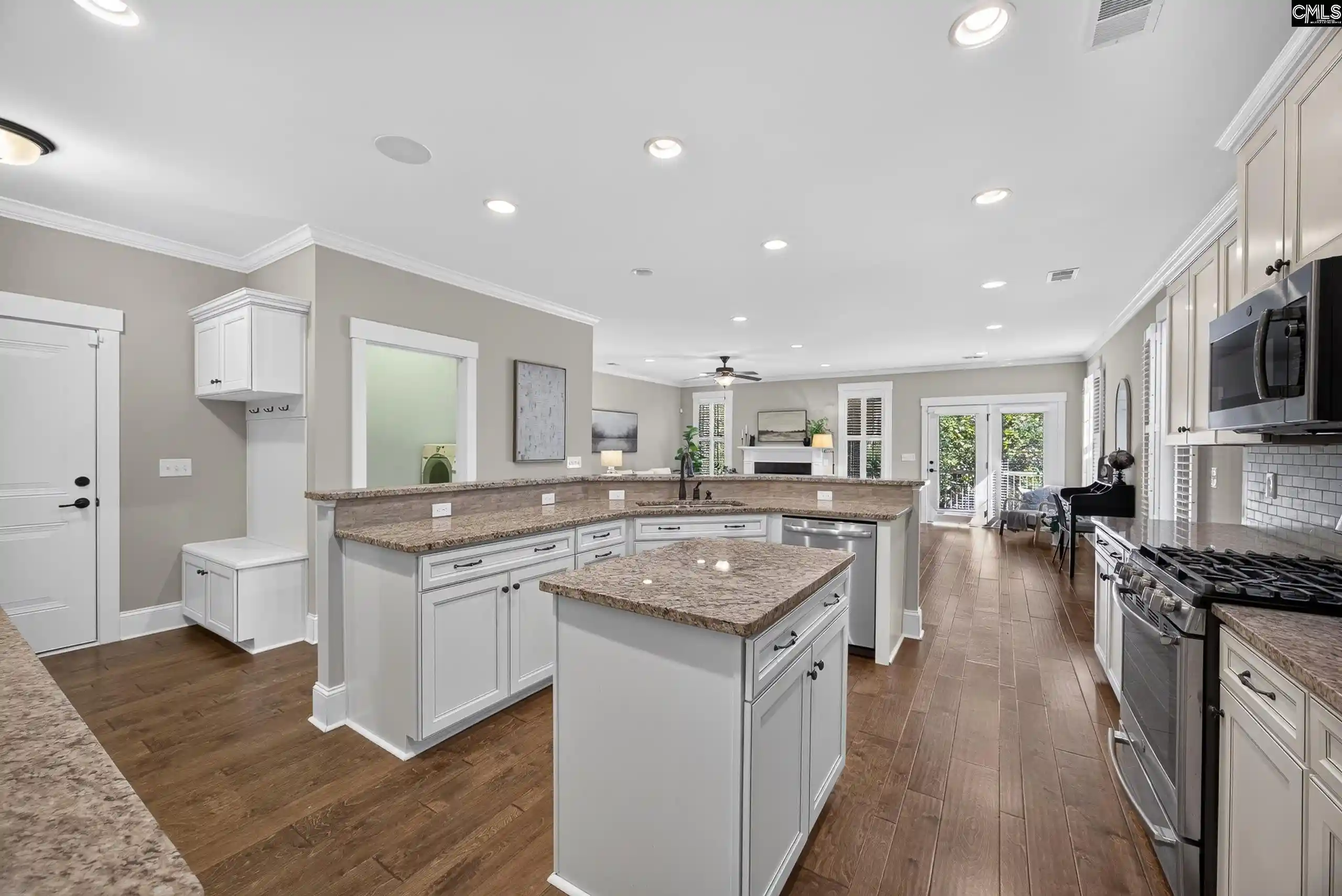 Photo 3 of Single family home for sale at 4209 Devine, Columbia, SC 29205 | MLS# 645723 | Listing updated on 2026-10-27