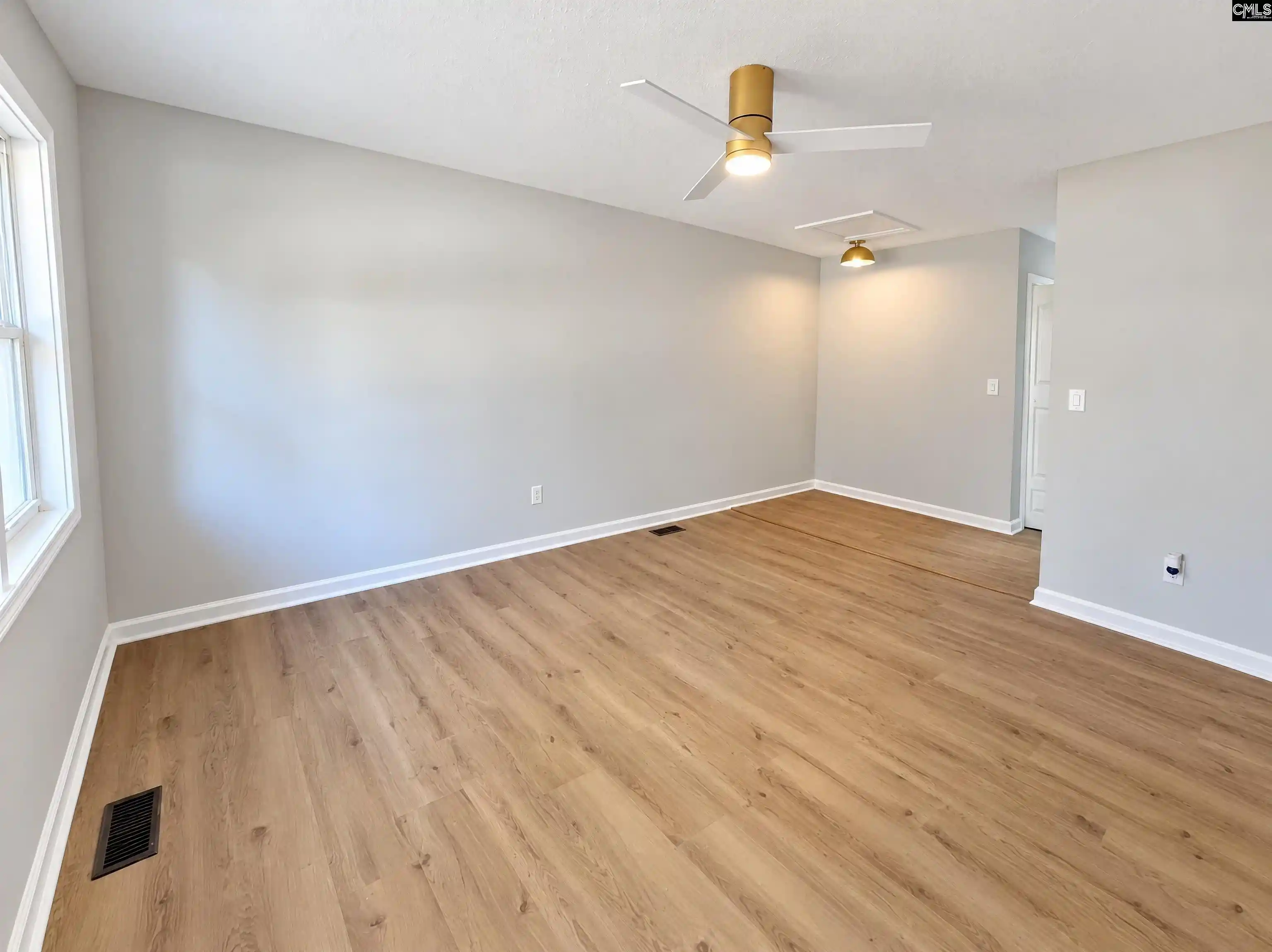 Photo 2 of Single family home for sale at 112 Riverview, Columbia, SC 29201 | MLS# 645777 | Listing updated on 2026-10-27