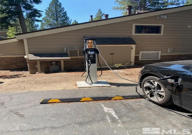 2nd image of 121 Juanita Dr, Incline Village, NV 89451