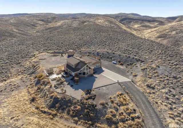 2nd image of 2330 Hillcrest Rd, Fernley, NV 89408 | MLS# 250000577