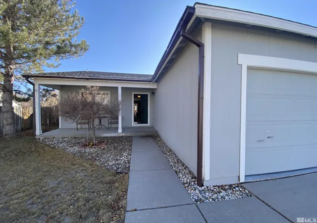 Photo 2 of Single family home for sale at 9770 Brightridge, Reno, NV 89506 | MLS# 250000679 | Listing updated on 2025-07-23