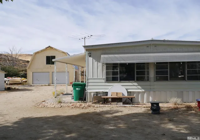 Photo 3 of Manufactured home for sale at 5435 N Virginia St, Reno, NV 89506 | MLS# 250001660 | Listing updated on 2025-09-10