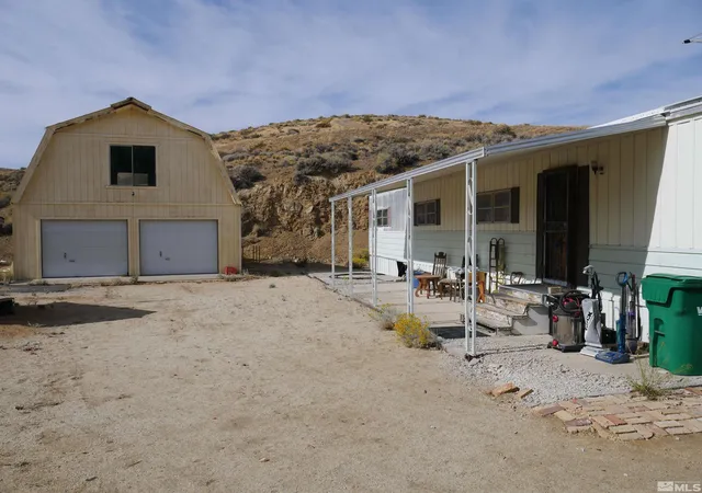 Photo 3 of Manufactured home for sale at 5435 N Virginia St, Reno, NV 89506 | MLS# 250001660 | Listing updated on 2025-09-10