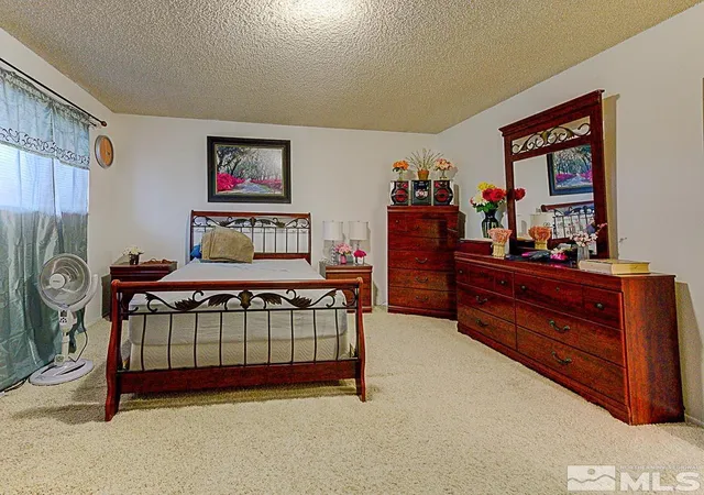 Listing Photo 4 - Condo for sale in building located at 542 Smithridge, Reno, NV 89502