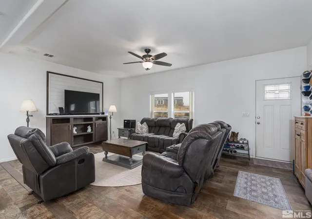4th image of 14430 Hope Ln, Reno, NV 89508 | MLS# 250002609