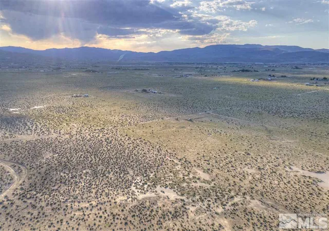 2nd image of 2605 Hope Ave, Silver Springs, NV 89429 | MLS# 210007939
