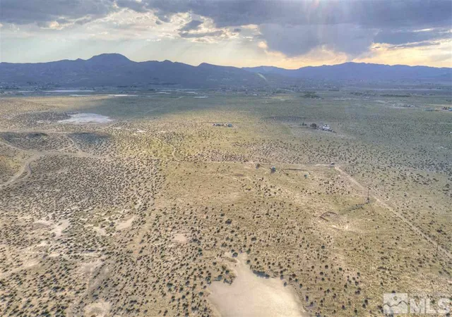 5th image of 2605 Hope Ave, Silver Springs, NV 89429 | MLS# 210007939