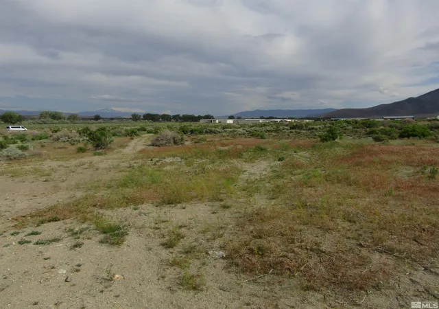 3rd image of 23 Shelter Hills Dr, Yerington, NV 89447 | MLS# 230005382