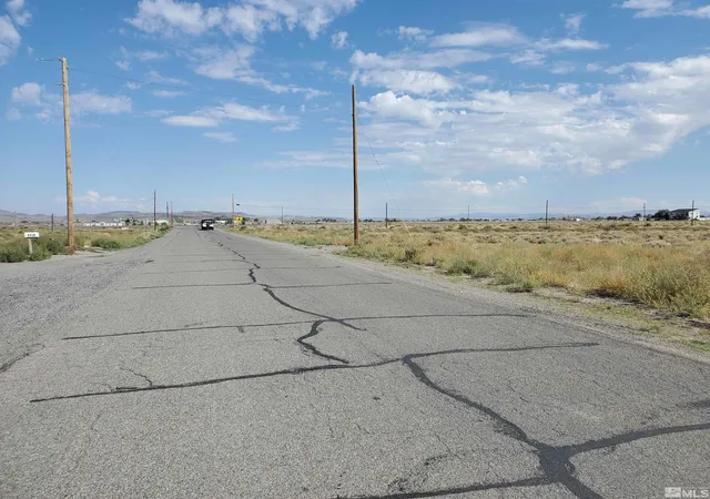 4th image of 4035 S Hwy 95A, Silver Springs, NV 89429 | MLS# 230010759