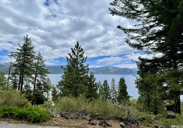 Photo 4 of Land for sale at 285 Gonowabie Rd, Crystal Bay, NV 89402 | MLS# 250001371 | Listing updated on 2025-08-04