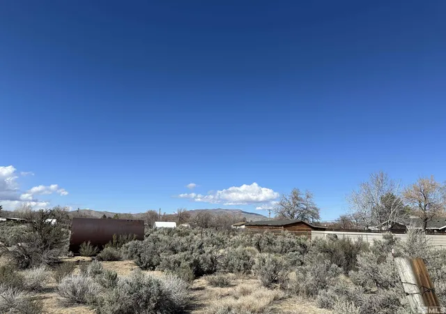 3rd image of 801 Koontz Ln, Carson City, NV 89701 | MLS# 250003856