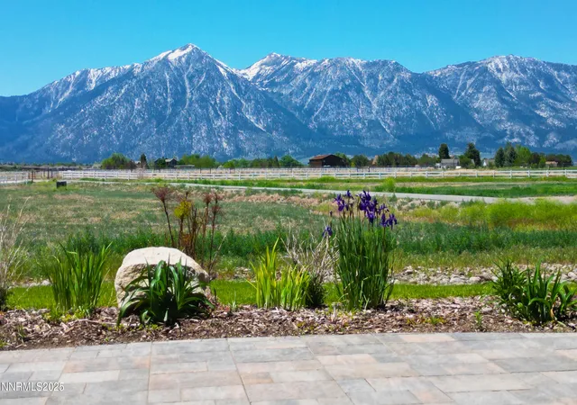 Photo 3 of Single family home for sale at 557 Wyatt Ln, Gardnerville, NV 89460 | MLS# 250001268 | Listing updated on 2025-08-05