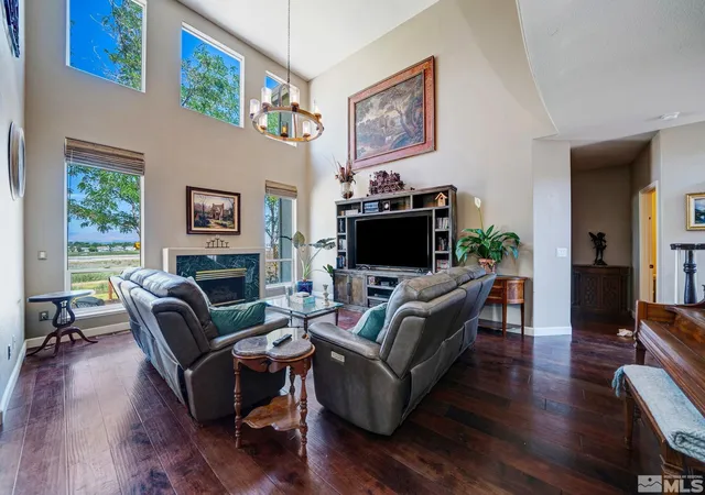 Photo 4 of Single family home for sale at 5279 Mira Loma, Reno, NV 89502 | MLS# 240009440 | Listing updated on 2025-10-04