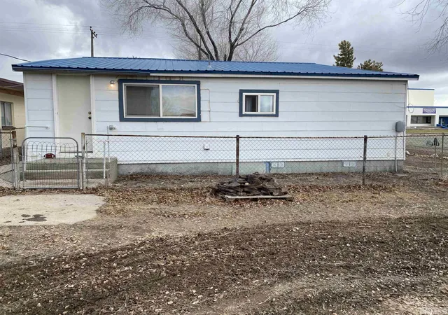 Photo 3 of Multi family home for sale at 10 Olavarria, Mcdermitt, NV 89421 | MLS# 240015116 | Listing updated on 2025-08-07