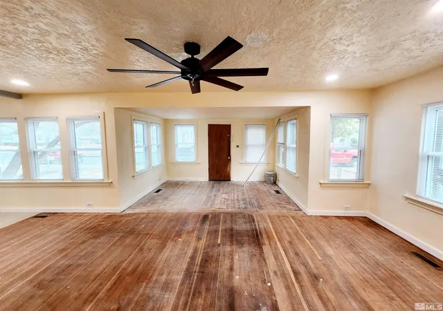 2nd image of 510, 510 1/2 Churchill St, Fallon, NV 89406 | MLS# 250002510