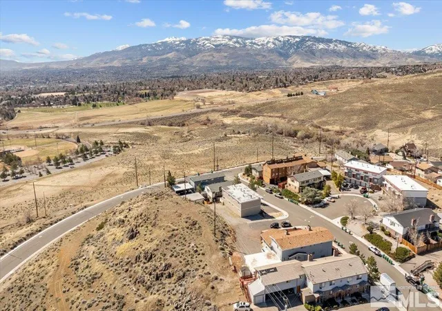 Listing Photo 5 - Condo for sale in building located at 3260 Gypsum Rd, Reno, NV 89503