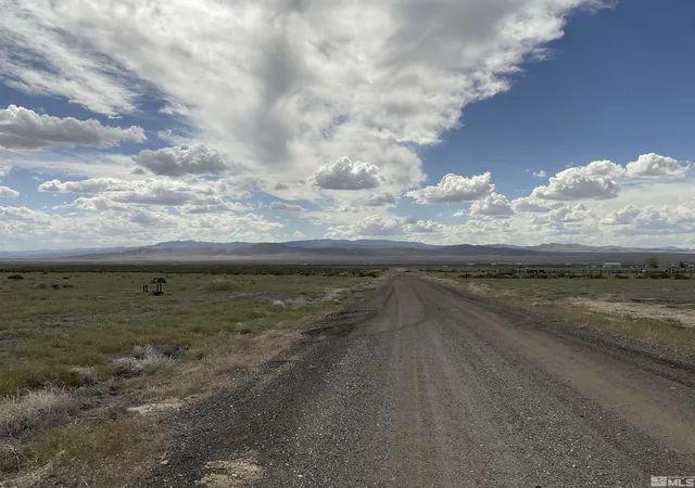 5th image of 15 Justin Drew Ln, Lovelock, NV 89419 | MLS# 250004081