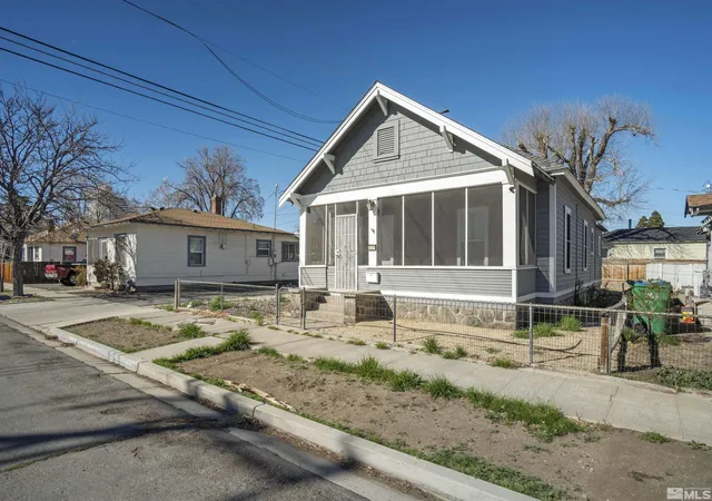 Photo 3 of Single family home for sale at 529 11th Street, Sparks, NV 89431 | MLS# 250004225 | Listing updated on 2025-07-24
