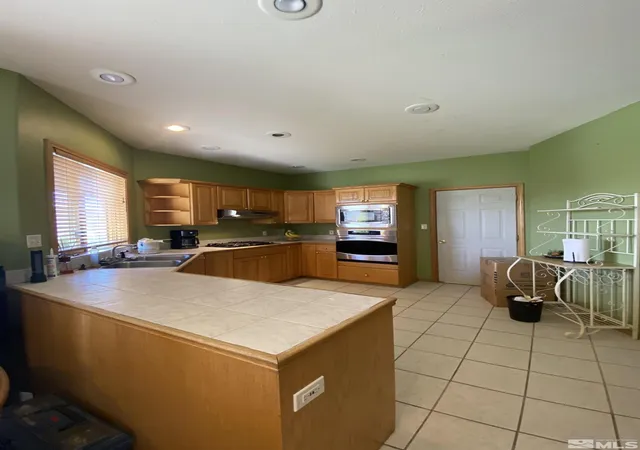 Homes for sale in Winnemucca, NV | 686 Castle Way, Winnemucca, NV 89445 | MLS# 250004451