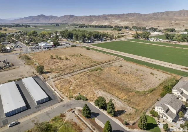14th image of 700 Surprise Ave, Yerington, NV 89447 | MLS# 240011343
