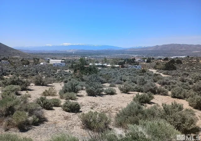 5th image of 655 Alamosa Dr, Sparks, NV 89441 | MLS# 250005243
