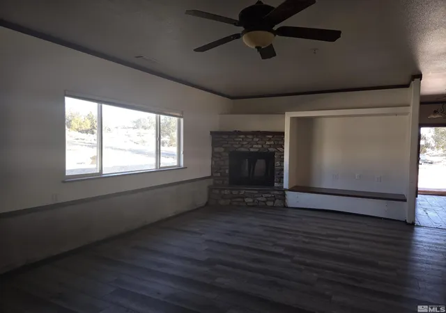 Photo 2 of Single family home for sale at 1250 Columbia Hill Rd, Reno, NV 89508 | MLS# 250005333 | Listing updated on 2025-07-20