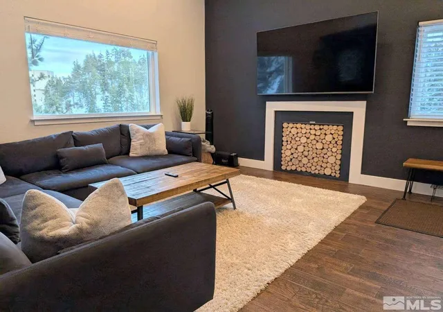 4th image of 416 Quaking Aspen Ln, Stateline, NV 89449
