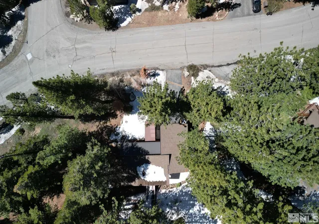 Photo 4 of Single family home for sale at 1028 Apollo Way, Incline Village, NV 89451 | MLS# 250005277 | Listing updated on 2025-08-26