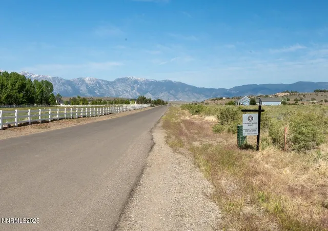 5th image of 2340 Calle Hermosa, Gardnerville, NV 89410 | MLS# 250004498