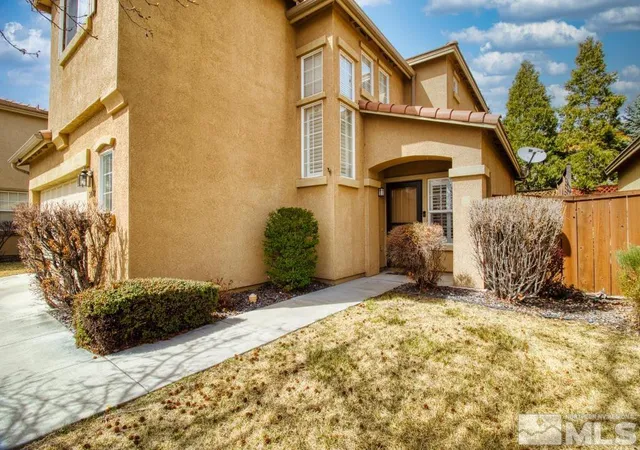 Photo 3 of Single family home for sale at 2078 Tivoli, Sparks, NV 89434 | MLS# 250004526 | Listing updated on 2025-08-06