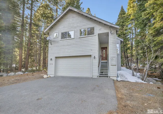 Photo 2 of Single family home for sale at 579 Lucille Dr, Incline Village, NV 89451 | MLS# 250004809 | Listing updated on 2025-10-23