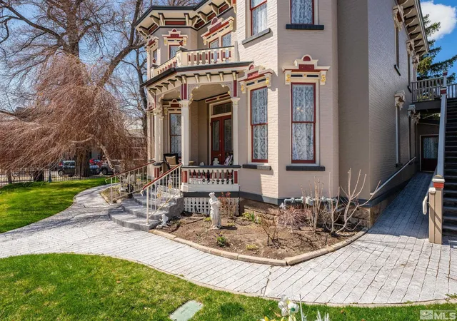 Photo 2 of Single family home for sale at 102 N Curry St, Carson City, NV 89703 | MLS# 250005396 | Listing updated on 2026-08-30