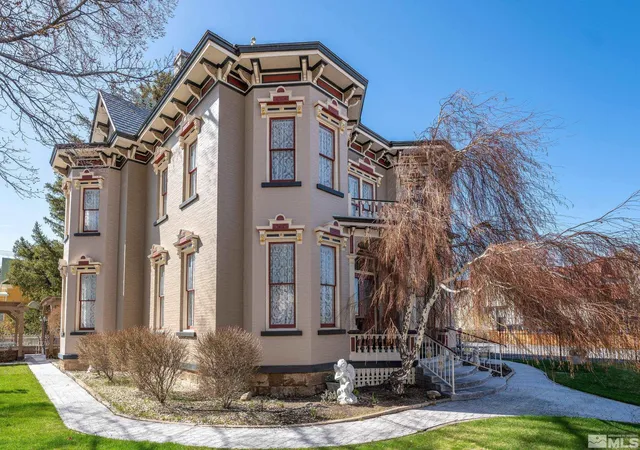 Photo 3 of Single family home for sale at 102 N Curry St, Carson City, NV 89703 | MLS# 250005396 | Listing updated on 2026-08-30