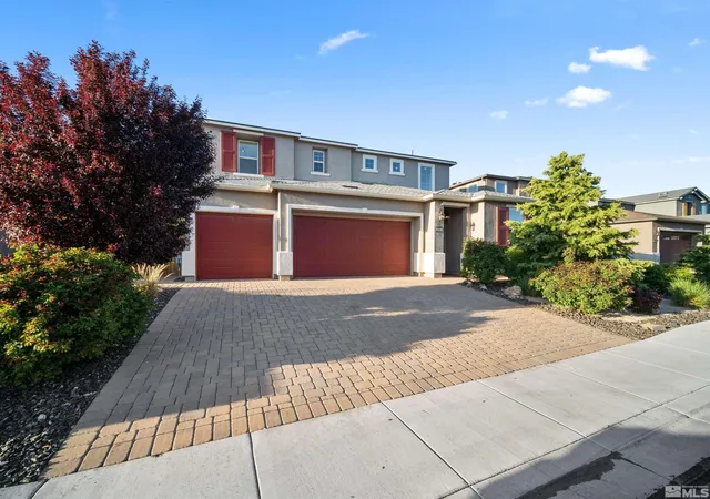 Photo 3 of Single family home for sale at 2252 Selway Dr, Sparks, NV 89436 | MLS# 250006088 | Listing updated on 2025-08-21